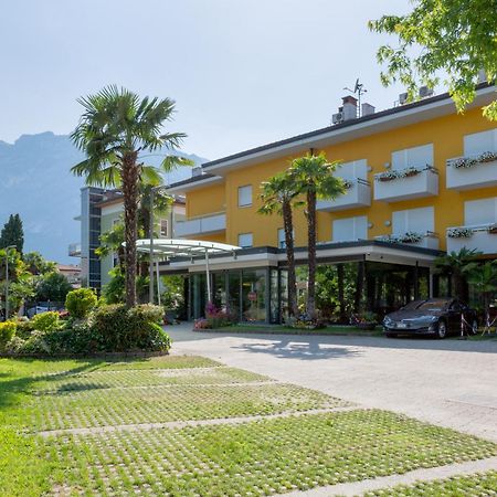 Appartamento Campagnola Mansardato Riva del Garda Ngoại thất bức ảnh