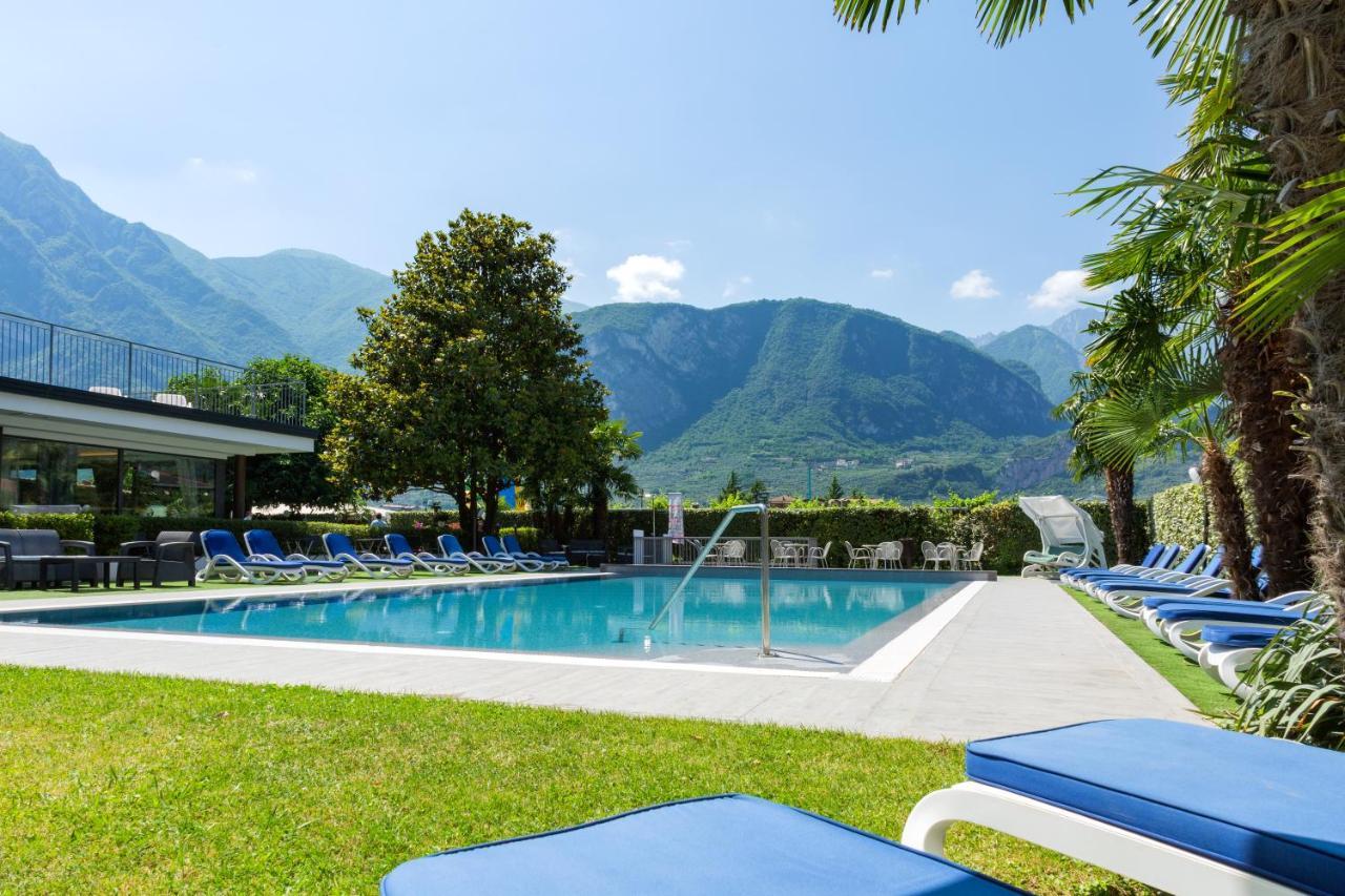 Appartamento Campagnola Mansardato Riva del Garda Ngoại thất bức ảnh